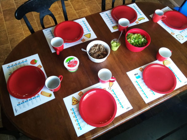 Play "The Dinnertime Game" with these printable place mats - My Silly Squirts