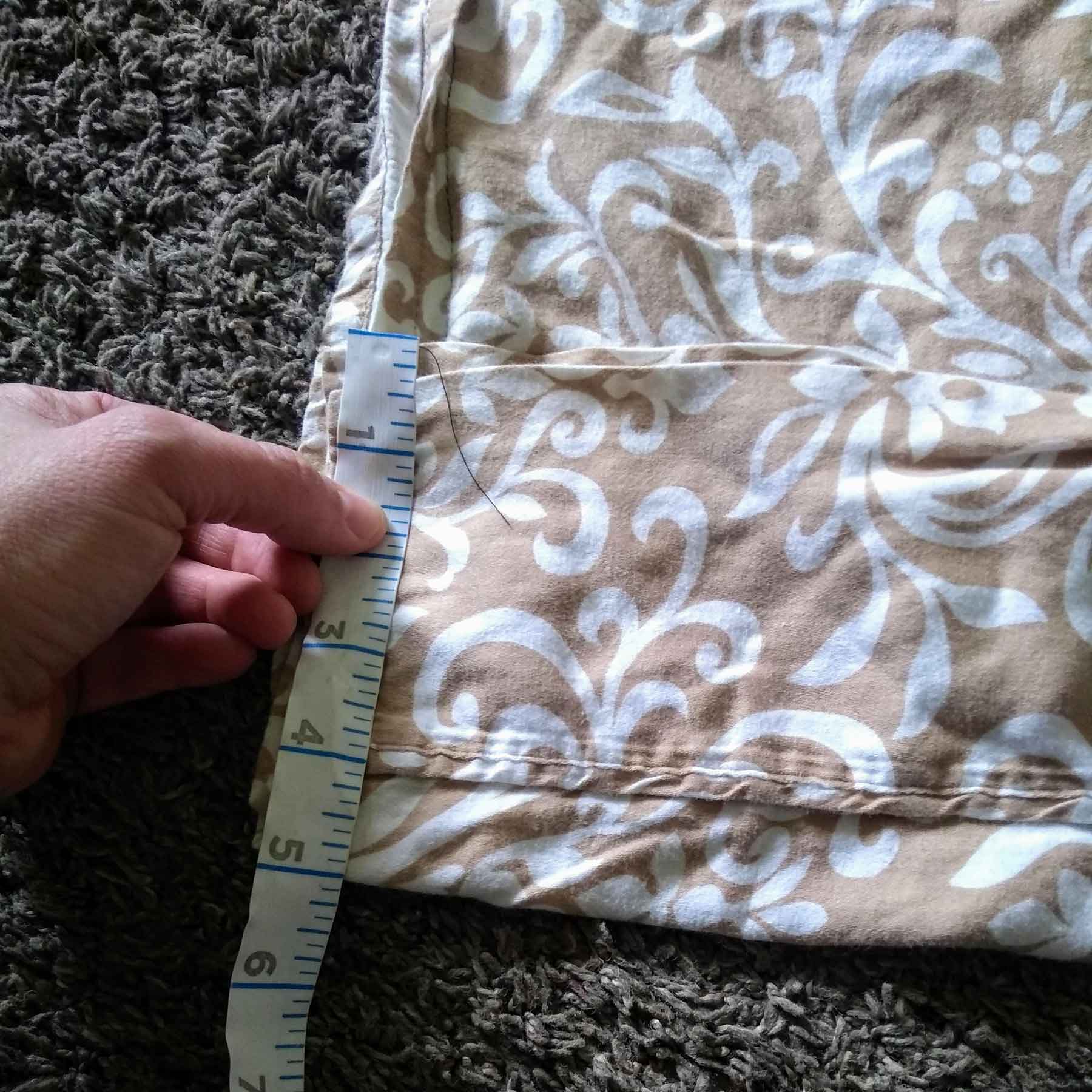 Super EASY hammock made out of bed sheets! My Silly Squirts