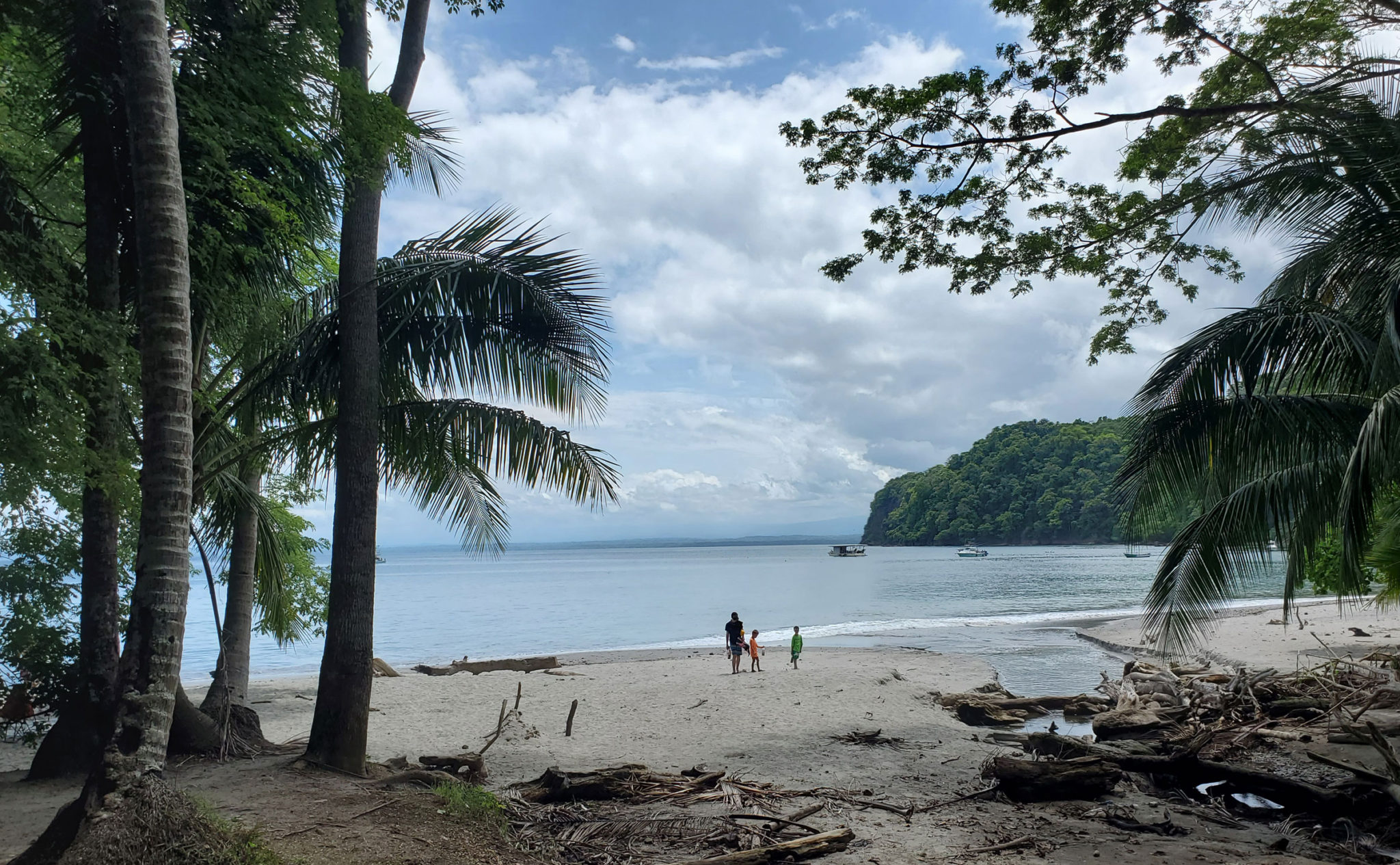 Playa Mantas: Perfect day trip for families - My Silly Squirts