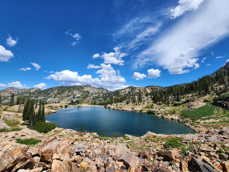 Cecret Lake Trail