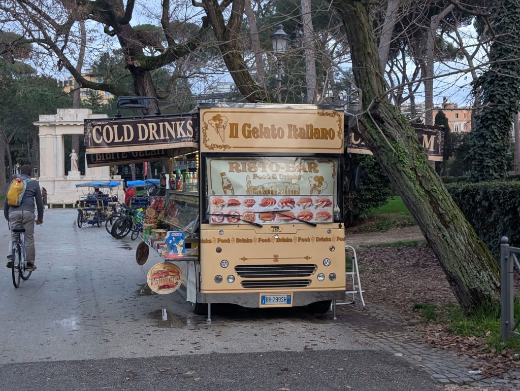 One of the many food trucks available in Villa Borghese
